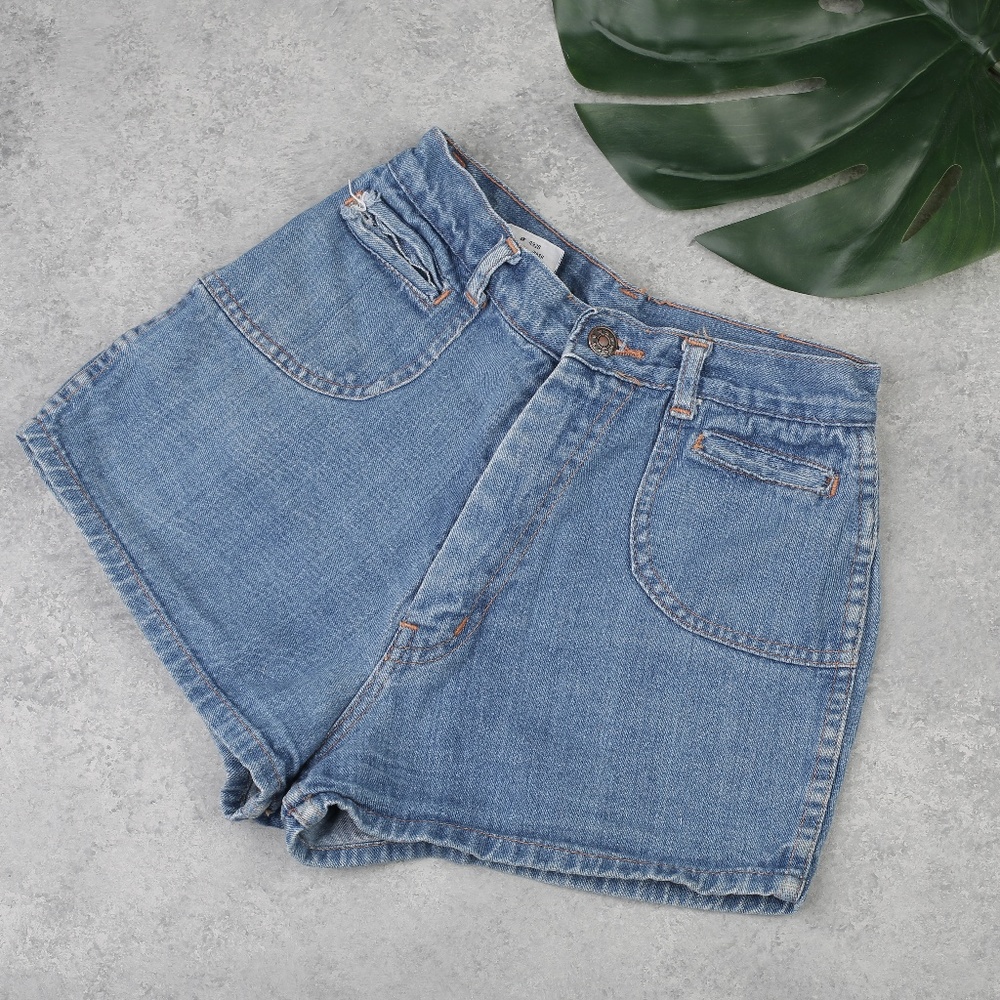 vtg blue high waisted denim shorts